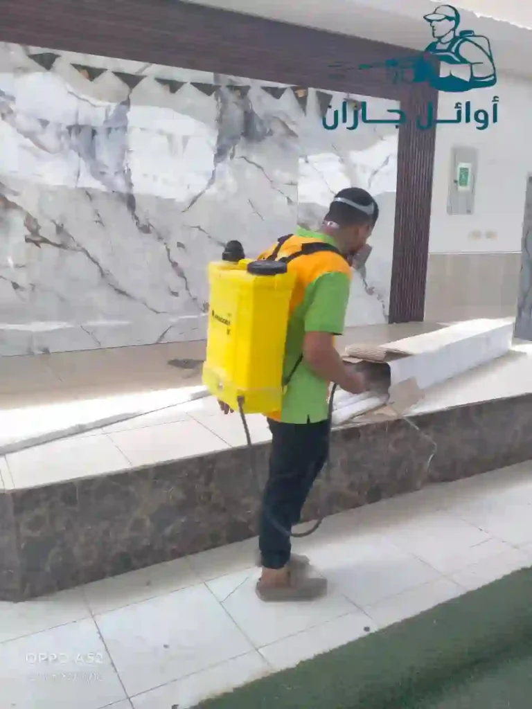 مكافحة الصراصير 
